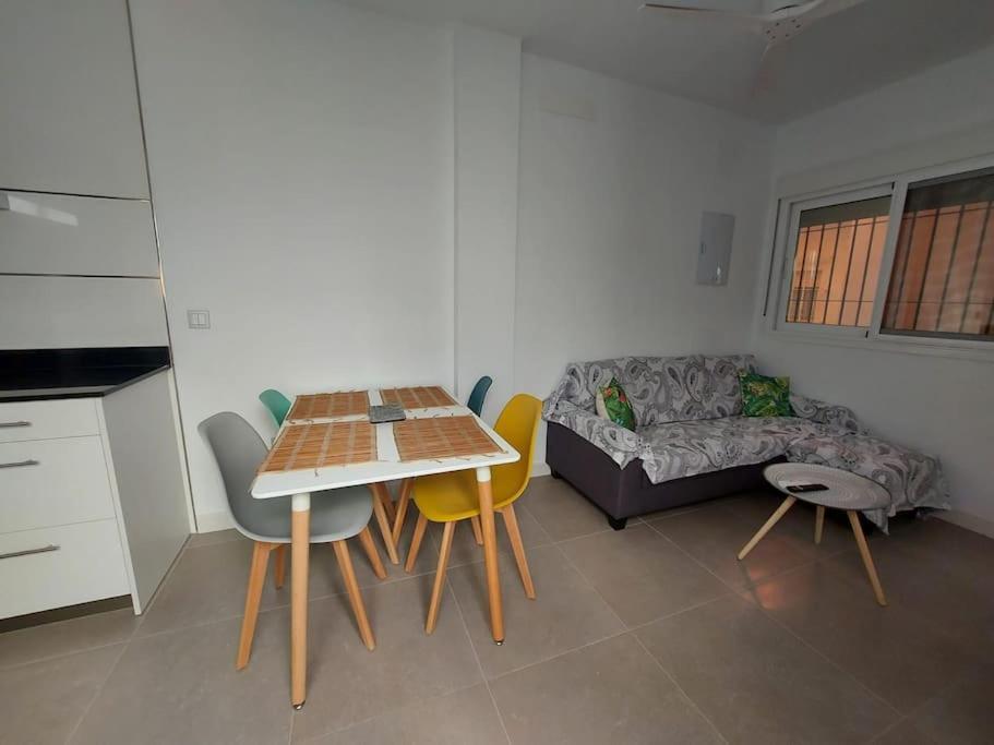 Casa De La Abuela Apartment Málaga Exterior foto